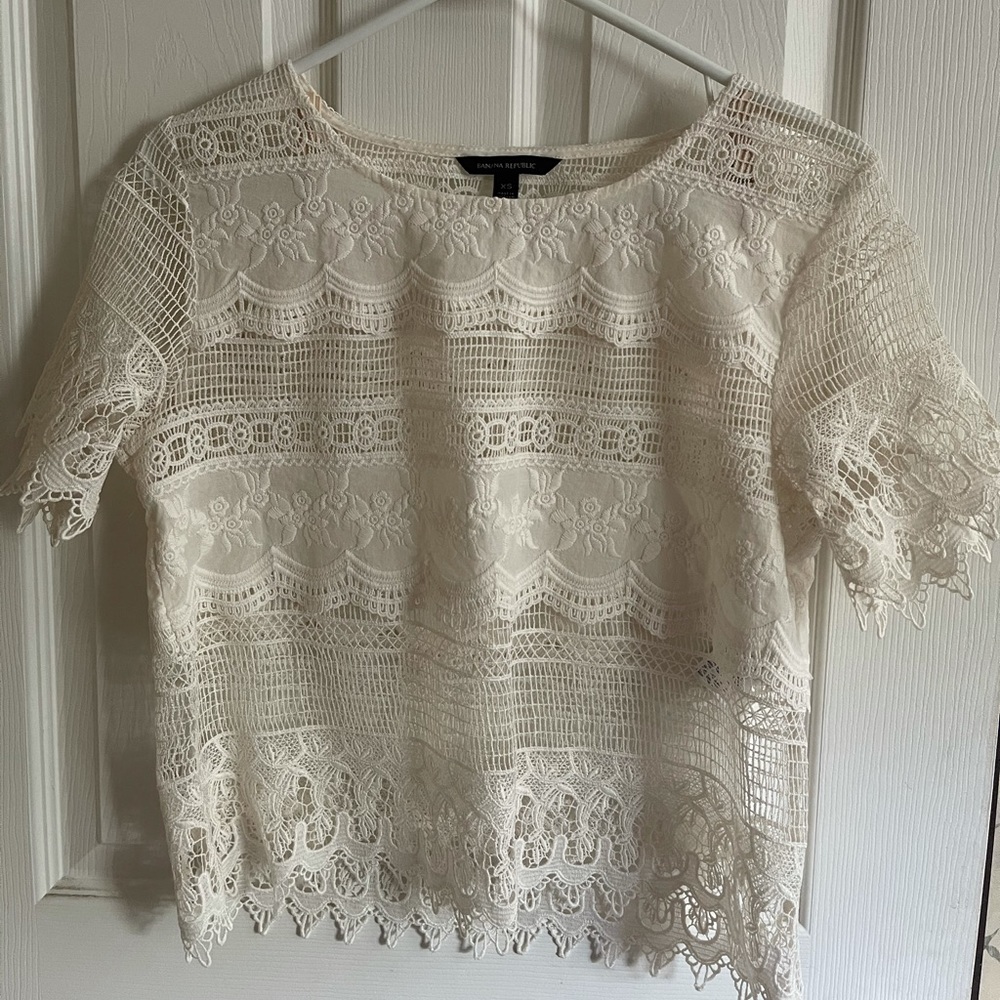 Pretty shirt - Picture 2 of 2